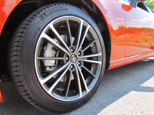 Toyota Dealer «Toyota of Naperville», reviews and photos, 1488 Ogden Ave, Naperville, IL 60540, USA