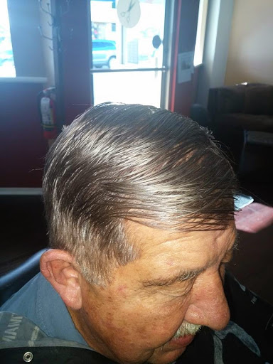 Barber Shop «Legit Cuts Barber Shop», reviews and photos, 206 N 2nd St, Fort Pierce, FL 34950, USA