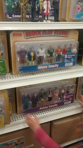 Educational Supply Store «Lakeshore Learning Materials», reviews and photos, 1144 Montague Ave, San Leandro, CA 94577, USA