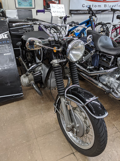 Bicycle Store «Road Runners Bicycles», reviews and photos, 8 Forest Ave c, Glen Cove, NY 11542, USA