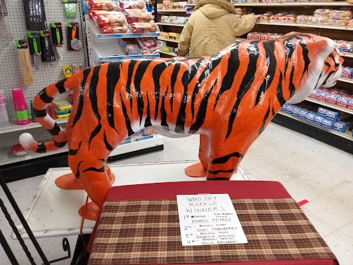 Supermarket «Al Couch Super Market», reviews and photos, 2115 Hamilton Eaton Rd, Hamilton, OH 45011, USA