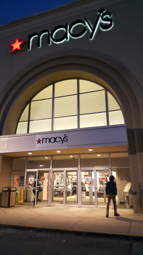 Shopping Mall «Bowie Town Center», reviews and photos, 15606 Emerald Way, Bowie, MD 20716, USA