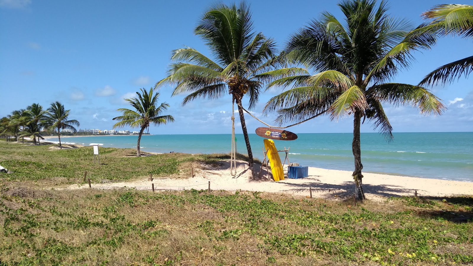 Fotografie cu Praia do Jacare și așezarea