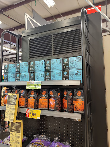 Grocery Store «H-E-B Grocery», reviews and photos, 2424 N 16th St, Orange, TX 77630, USA