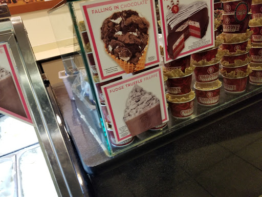 Ice Cream Shop «Cold Stone Creamery», reviews and photos, 1830 N Zaragoza Rd #112, El Paso, TX 79936, USA