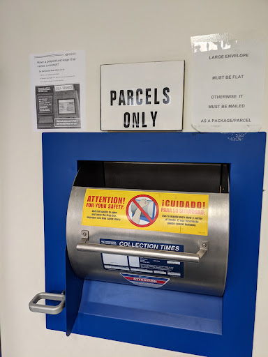 Post Office «United States Postal Service», reviews and photos, 25 Telser Rd, Lake Zurich, IL 60047, USA