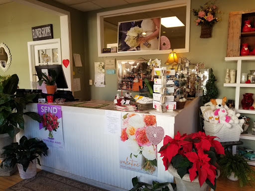 Florist «Agnew Florist-Watertown», reviews and photos, 587 Main St, Watertown, CT 06795, USA