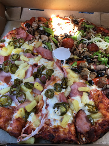 Pizza Restaurant «Round Table Pizza», reviews and photos, 408 Bailey Rd, Pittsburg, CA 94565, USA