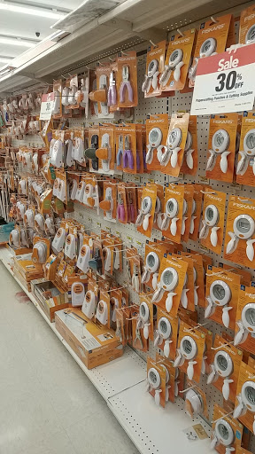 Fabric Store «Jo-Ann Fabrics and Crafts», reviews and photos, 4644 W Market St, Greensboro, NC 27407, USA