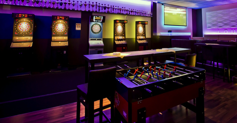 GAME OVER | Cocktail Lounge und Sportsbar