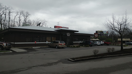 American Restaurant «Willies Locally Known», reviews and photos, 286 Southland Dr, Lexington, KY 40503, USA
