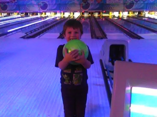 Bowling Alley «Super Bowl», reviews and photos, 45100 Ford Rd, Canton, MI 48187, USA