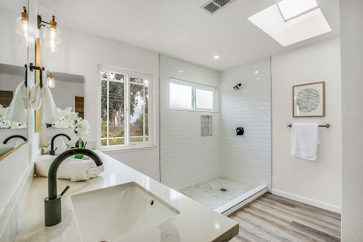 Adrienne Cristobal Realiza eXp Realty image