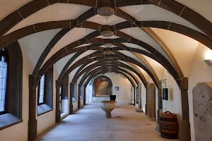 Stadtmuseum Saalfeld im ehemaligen Franziskanerkloster image