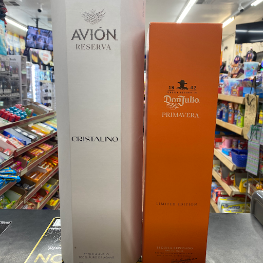 Liquor Store «Liquor store Sahara Liquor», reviews and photos, 4601 W Sahara Ave, Las Vegas, NV 89102, USA