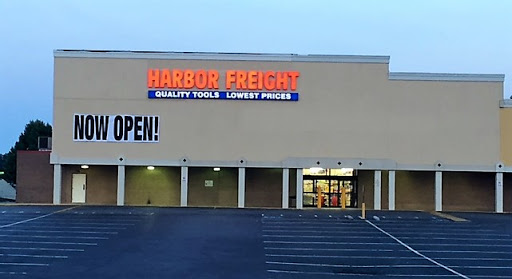Harbor Freight Tools, 1500 Browns Bridge Rd, Gainesville, GA 30501, USA, 