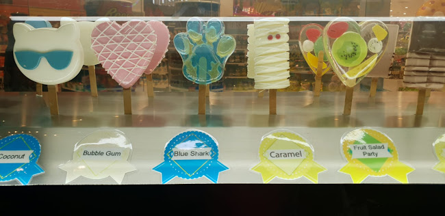 Annette Tuk Tuk Singapore - Ice cream