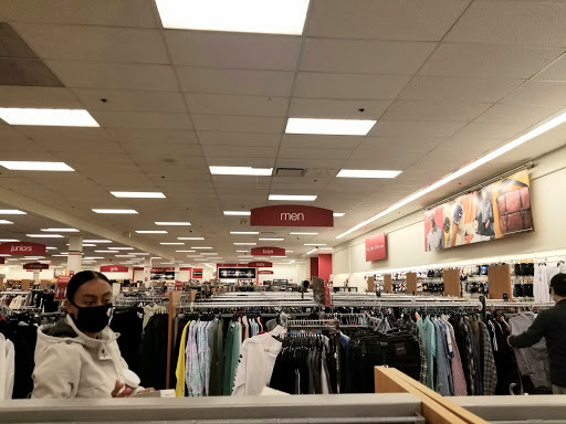 Department Store «T.J. Maxx», reviews and photos, 100 Granite St, Quincy, MA 02169, USA