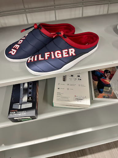 Clothing Store «Burlington Coat Factory», reviews and photos, 3168 Airport Blvd, Mobile, AL 36606, USA