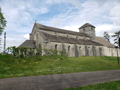 Abbaye d'aubigny à Le Montsaugeonnais