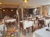 Atmosphère du Restaurant français Restaurant La Cantarelle à Brignais - n°7