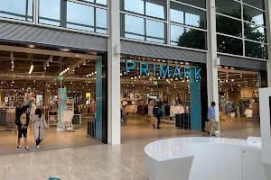 Primark image