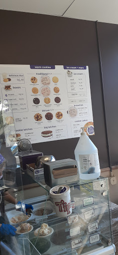 Cookie Shop «Insomnia Cookies», reviews and photos, 402 14th Ave SE, Minneapolis, MN 55414, USA