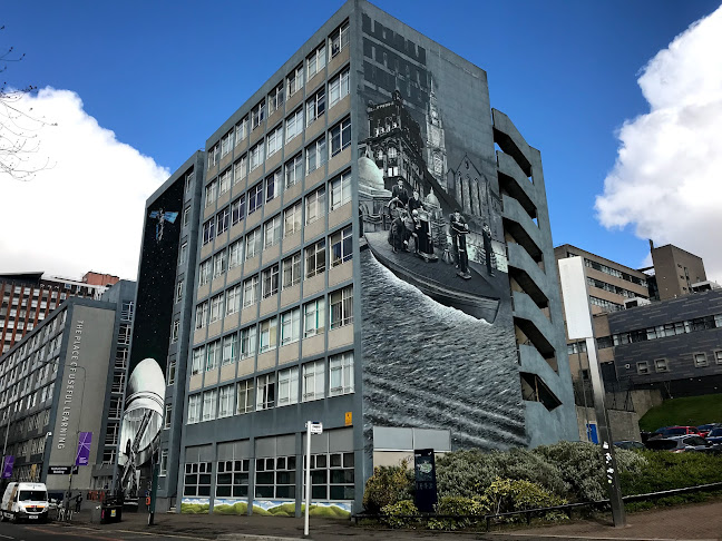 Reviews of Graham Hills Building, University of Strathclyde in Glasgow - University
