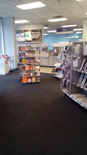 Print Shop «FedEx Office Print & Ship Center», reviews and photos, 1194 El Camino Real, Menlo Park, CA 94025, USA