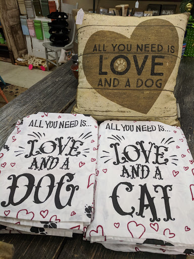 Gift Shop «Random Harvest Marketplace», reviews and photos, 105 N 3rd St, Beresford, SD 57004, USA