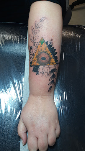 Explore tattoo ideas shoulder blade, creative tattoo ideas in Saint Petersburg, available at Ink Godz Tattoos