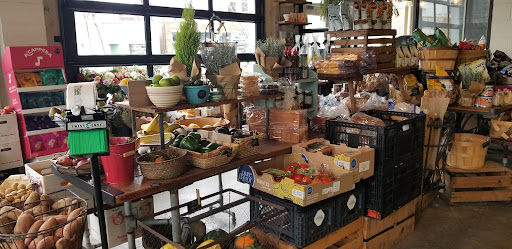 Grocery Store «Wildwood Market», reviews and photos, 1015 Virginia Ave, Indianapolis, IN 46203, USA