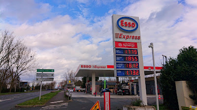 ESSO EXPRESS EVRY à Évry-Courcouronnes
