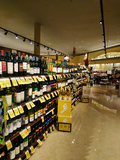 Grocery Store «Safeway», reviews and photos, 21401 Pacific Hwy S, Des Moines, WA 98198, USA