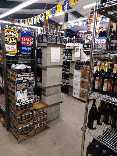 Liquor Store «Beverage Warehouse», reviews and photos, 1 East St, Winooski, VT 05404, USA
