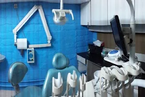 More Smiles Dental clinic image