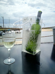 Photo n°9 de LA PERLE D'ARGENT. Huitres Nicolas Mercier Dégustation à Andernos-les-Bains ()