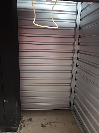 Truck Rental Agency «U-Haul Moving & Storage of Midtown Syracuse», reviews and photos, 740 Erie Blvd E, Syracuse, NY 13210, USA