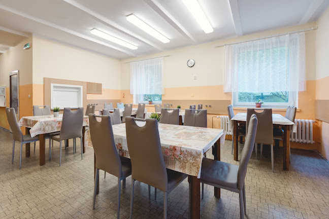 Komentáře a recenze na AHC Rehabilitační centrum Meziboří