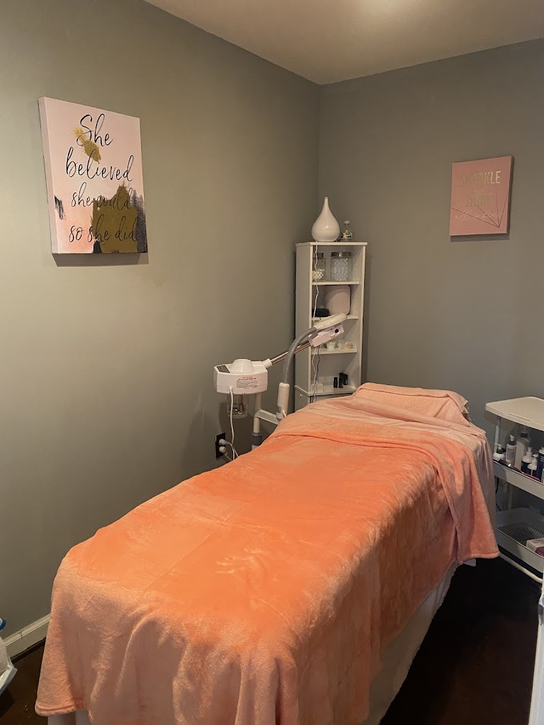 AutumnLeavesBeauty Beauty & Spa Services 21237