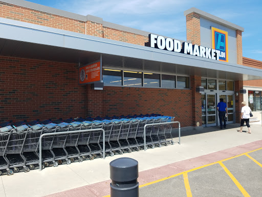 Supermarket «ALDI», reviews and photos, 9310 Irving Park Rd, Schiller Park, IL 60176, USA