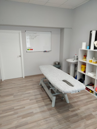 Centro de Fisioterapia Antequera (Nerja) en Nerja