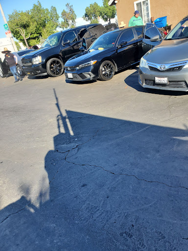 Elite Auto & Fleet Wash en Bell Gardens