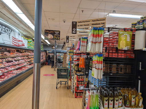 Grocery Store «Gourmet Glatt Kosher Meat Market», reviews and photos, 137 Spruce St, Cedarhurst, NY 11516, USA