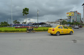 Marcelo Vallejo Cia Ltda Patio De Vehiculos