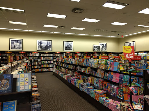 Book Store «Books-A-Million», reviews and photos, 2626 E Stone Dr, Kingsport, TN 37660, USA