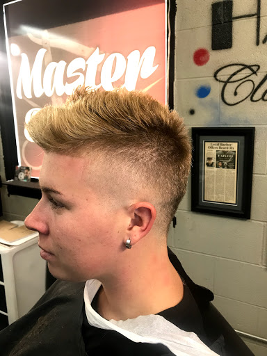 Barber Shop «Hats Off Classic Barber Shop», reviews and photos, 2400 Antioch Pike d, Antioch, TN 37013, USA