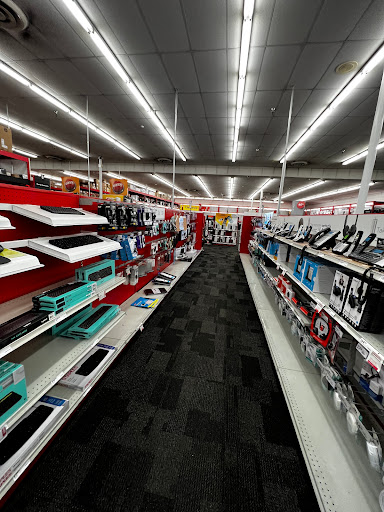 Office Supply Store «Staples», reviews and photos, 17 Reaville Ave, Flemington, NJ 08822, USA