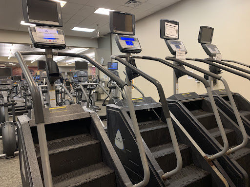 Gym «LA Fitness», reviews and photos, 109 Quarry Rd, Downingtown, PA 19335, USA