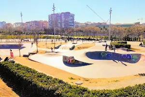 Skatepark "Ignacio Echeverría, skateboard hero" - Madrid Río image